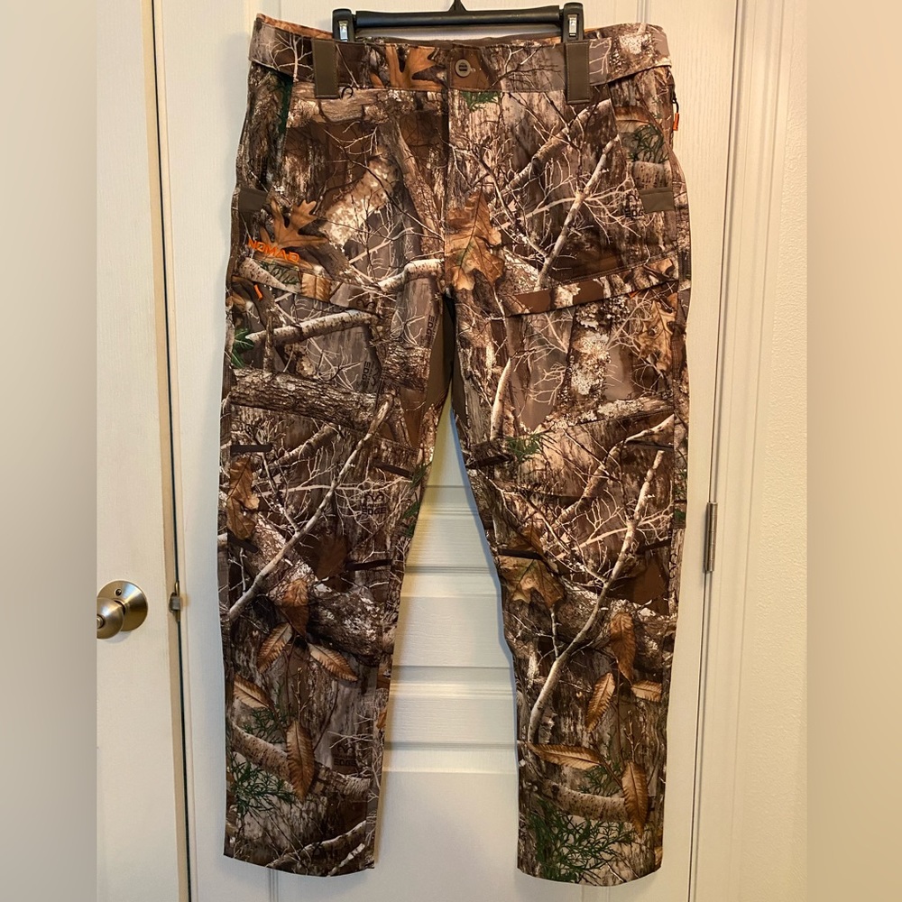 Nomad Camo pants, men’s XL NWT